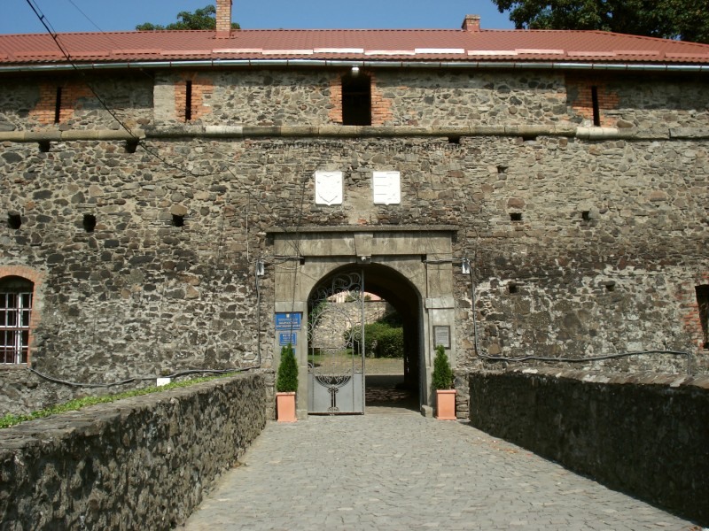 Ужгородський замок вхід